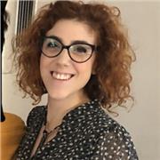 Laureata in lingue per il commercio internazionale. 
ho esperienza pluriennale nell'impartire lezioni private di tedesco, inglese e spagnolo